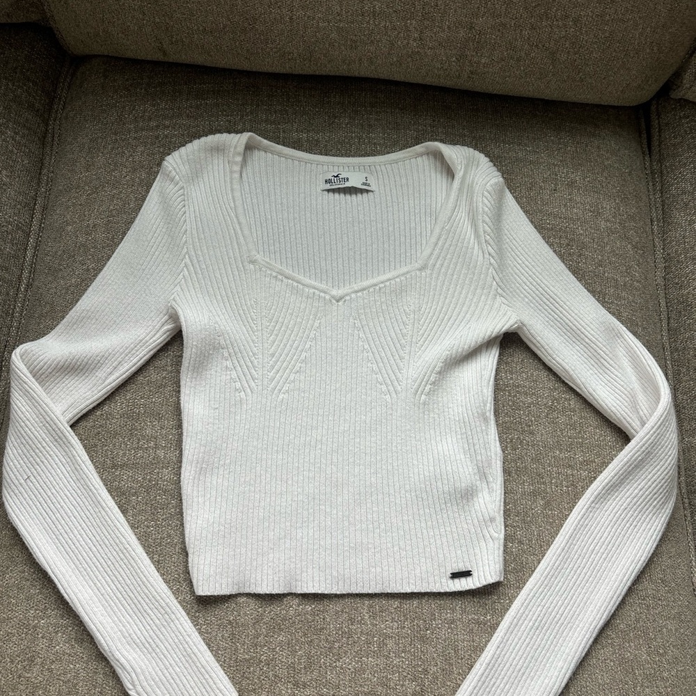 Hollister Cream Ribbed Knit Top - Picture 2 of 5